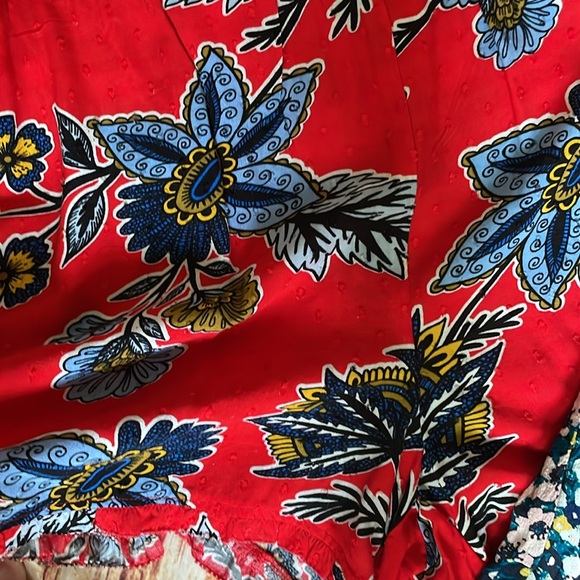 2 loft rompers (M) - Picture 3 of 6